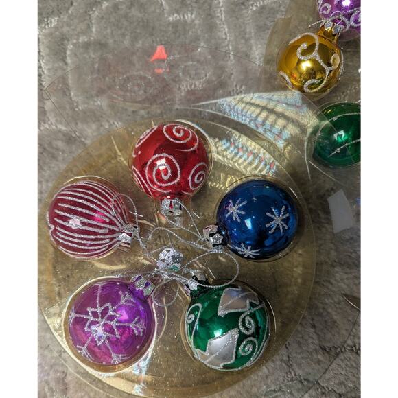 JC Penney Silver Ornament Tree Set 12 HANGING GLASS ORNAMENTS ONLY replacement - Picture 9 of 10